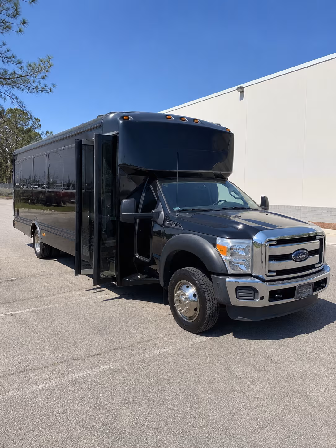Birmingham Bachelor & Bachelorette Transportation party bus exterior