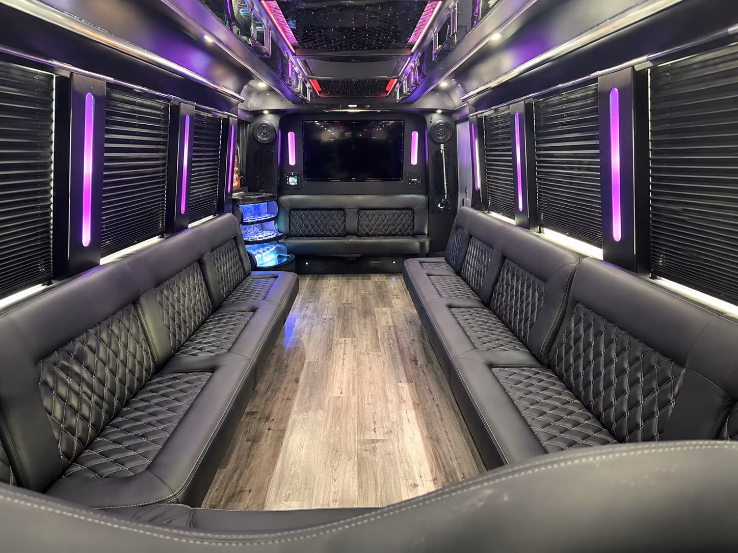 Huntsville Winery Tour & Pub Crawl Transportation