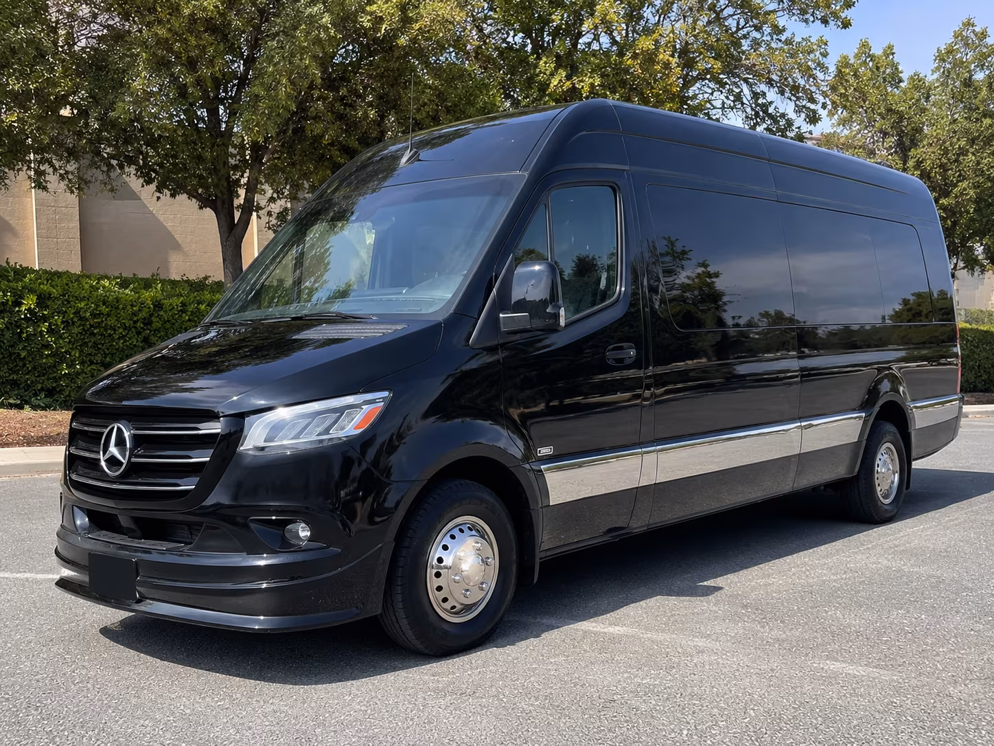 Tuscaloosa Wedding Transportation & Shuttle Service
